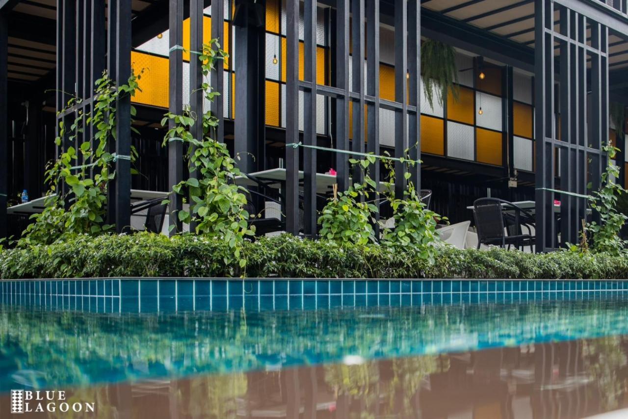 Blue Lagoon Hotel Chiang Rai Buitenkant foto