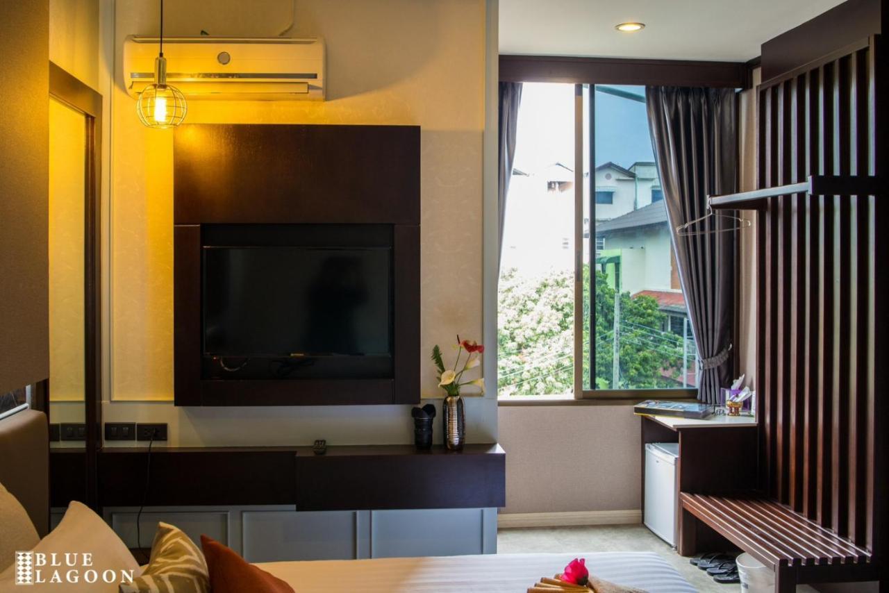 Blue Lagoon Hotel Chiang Rai Buitenkant foto
