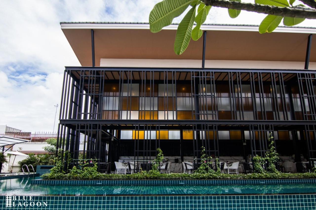 Blue Lagoon Hotel Chiang Rai Buitenkant foto