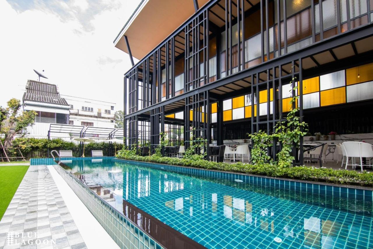 Blue Lagoon Hotel Chiang Rai Buitenkant foto
