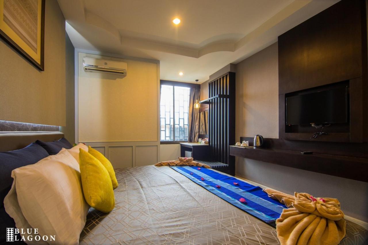 Blue Lagoon Hotel Chiang Rai Buitenkant foto