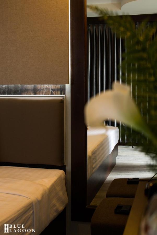 Blue Lagoon Hotel Chiang Rai Buitenkant foto