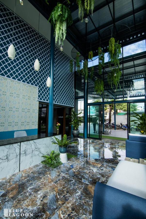Blue Lagoon Hotel Chiang Rai Buitenkant foto